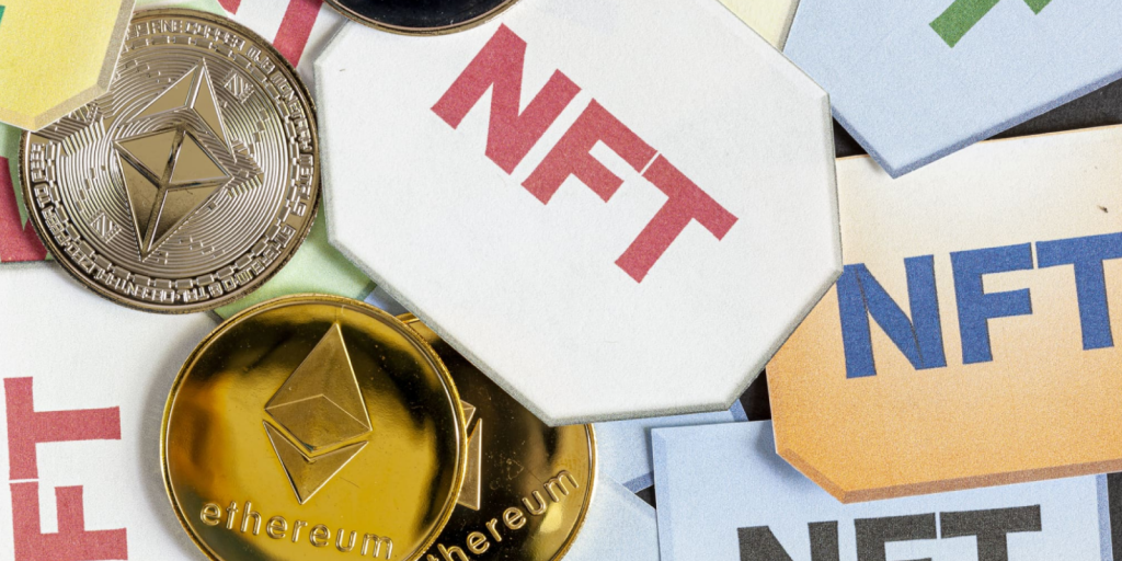 nft and crypto differences